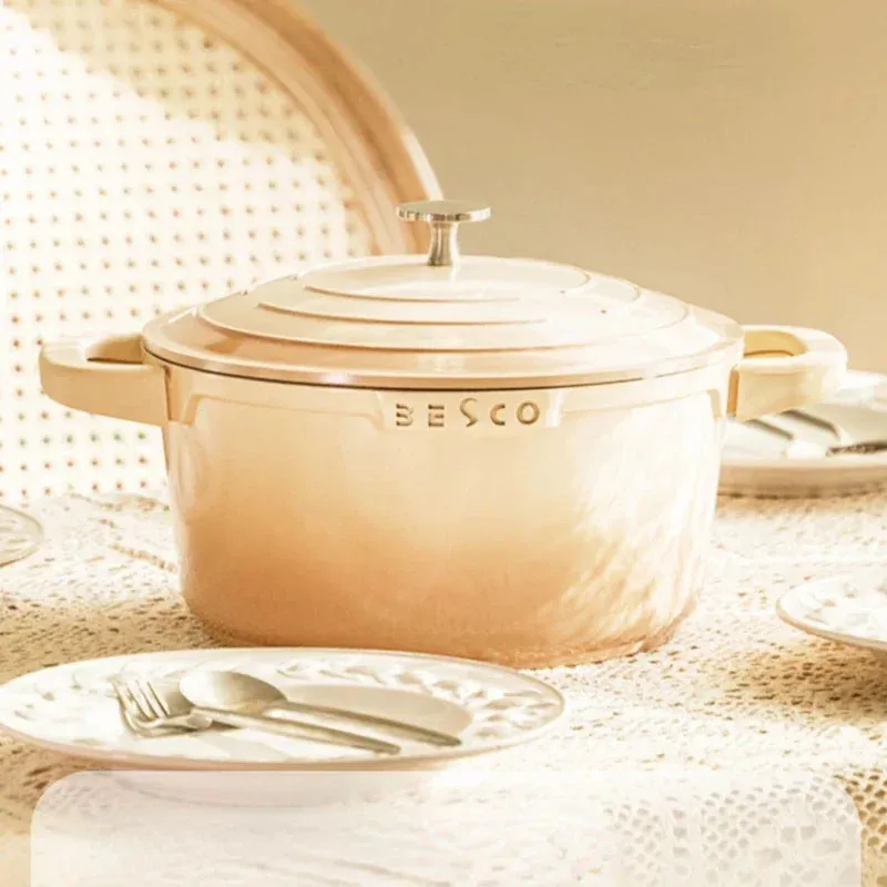 Easy Clean Non-Stick Cookware: Gas & Induction Compatible.