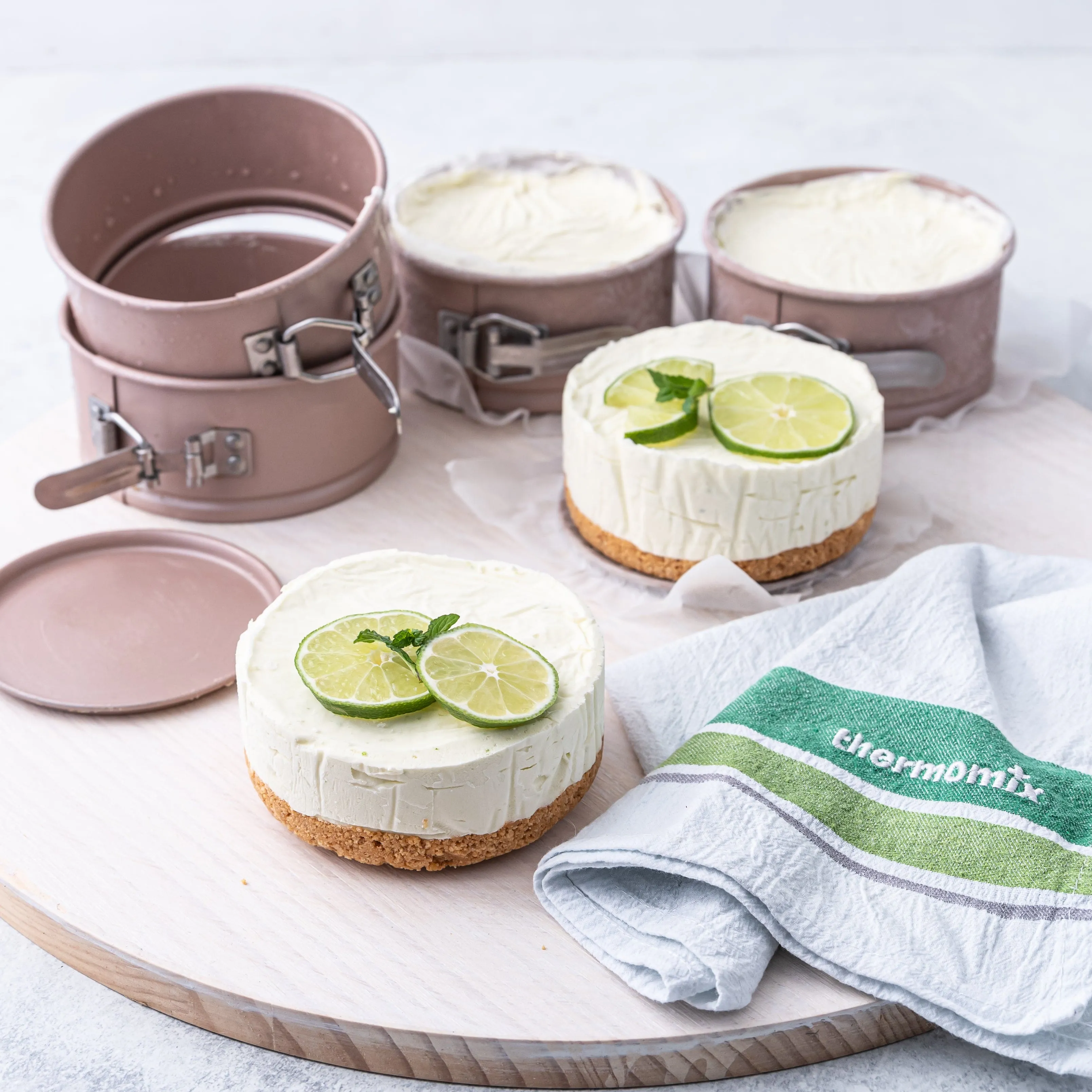 Mini Springform Cake Pans (Set of 4)
