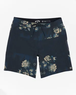 Tribong Lo Tide 19" Boardshorts - Indigo