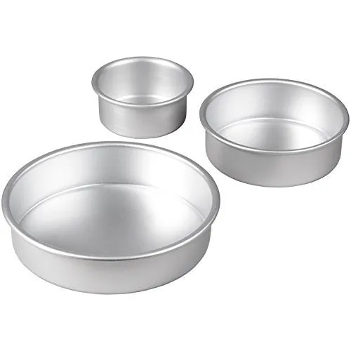 Wilton 2105-0472 Perfect Performance Round Cake Pan Set